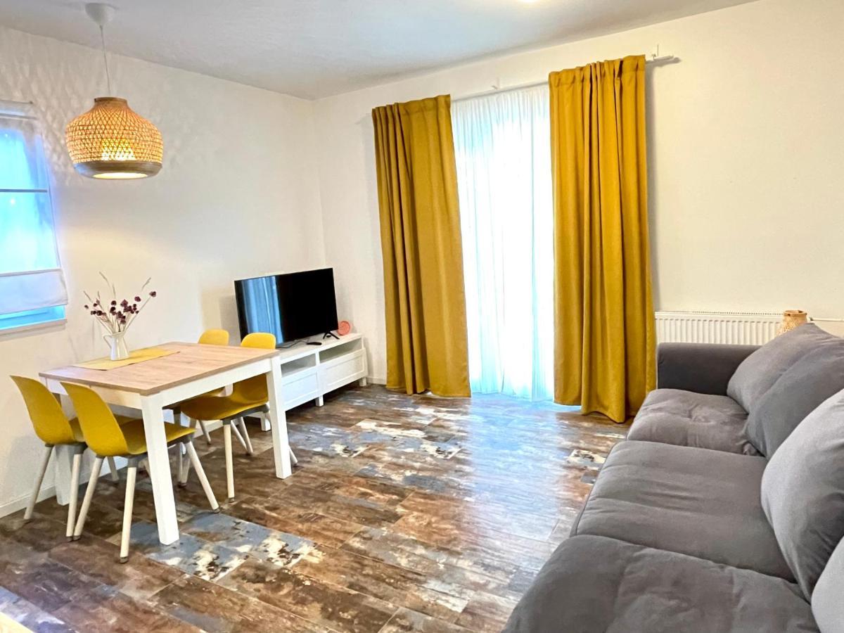 Apartments Tanja & Bianca Zadar Eksteriør billede